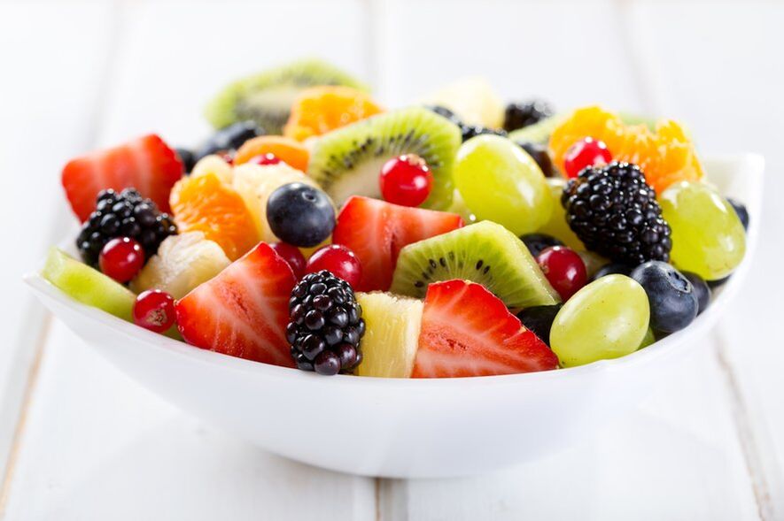 Salada de frutas na dieta favorita